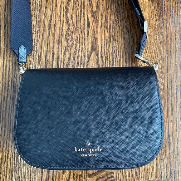 *NWOT* Kate Spade Madison Saffiano Leather Crossbody Bag - Picture 1 of 16